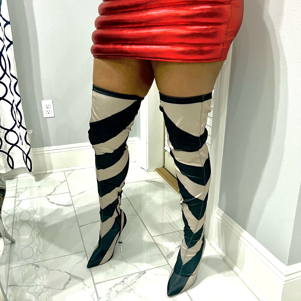 Women thigh high boots!
